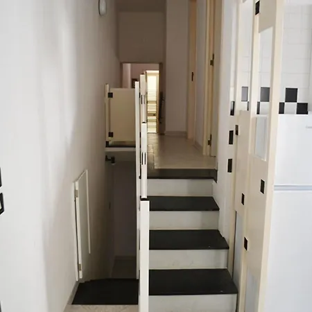 Three Bedroom Very Close To The In * سان فوكا