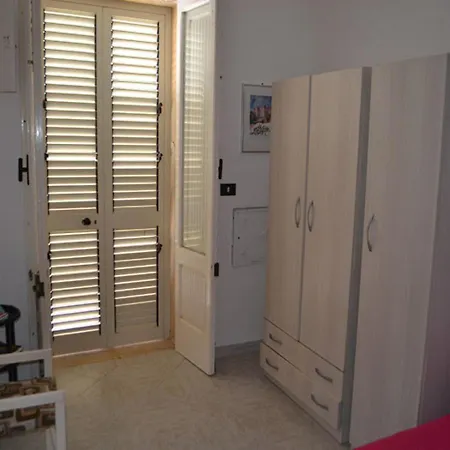 Three Bedroom Very Close To The In